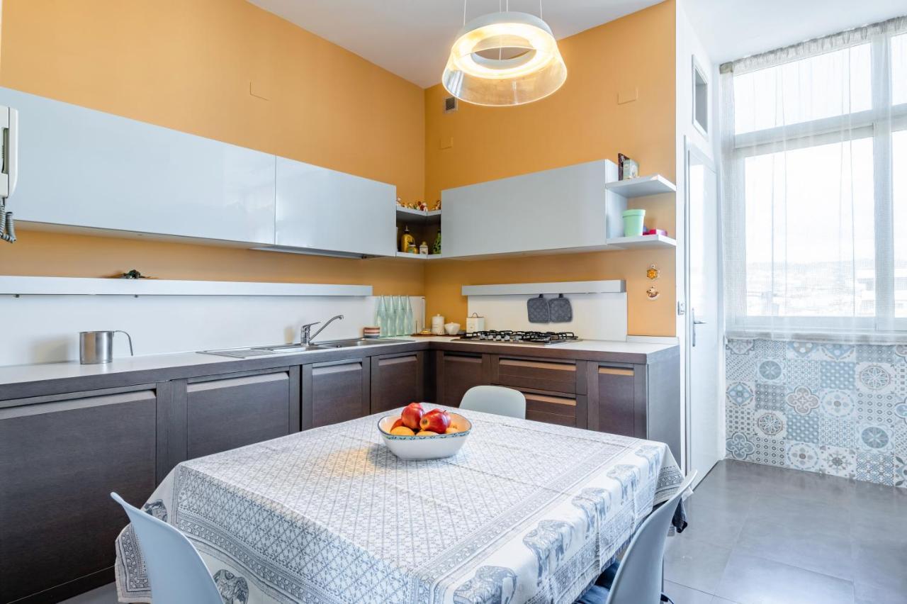Catania Seaview Apartment With Balcony Exterior photo