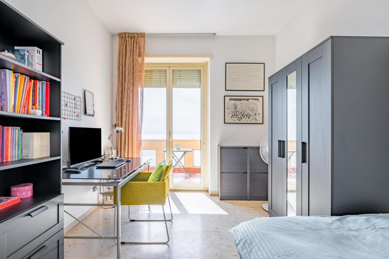 Catania Seaview Apartment With Balcony Exterior photo