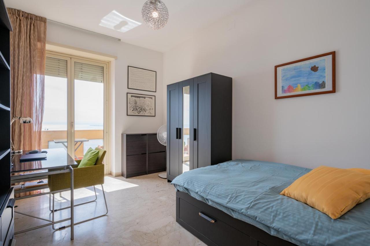Catania Seaview Apartment With Balcony Exterior photo